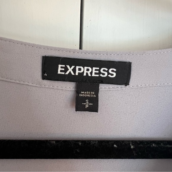 Express Top - Picture 4 of 9
